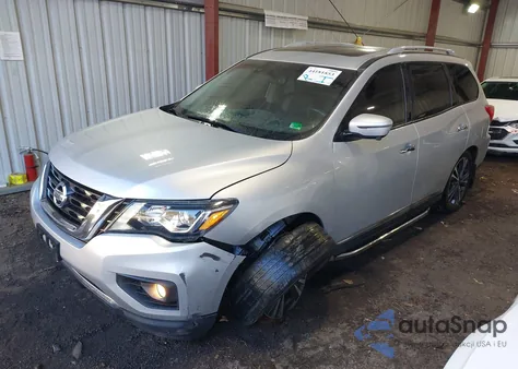 2018 Nissan Pathfinder Platinum из США, поврежденный, VIN 5N1DR2MM0JC626174